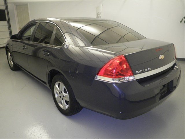 Chevrolet Impala 2008 photo 2