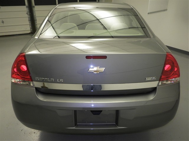 Chevrolet Impala 2008 photo 4