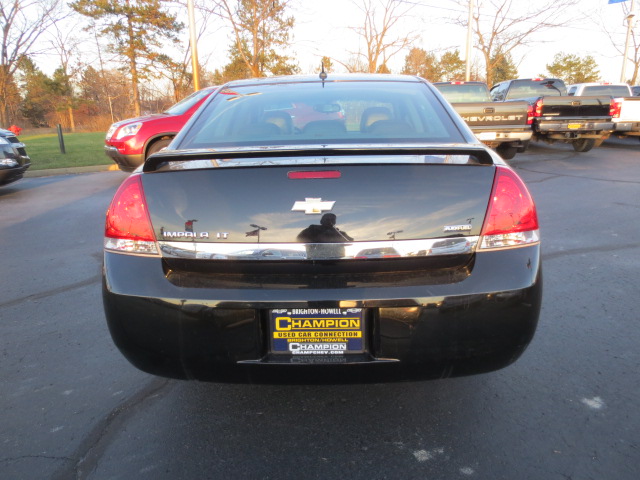 Chevrolet Impala 2008 photo 2