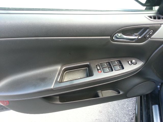 Chevrolet Impala 2008 photo 2