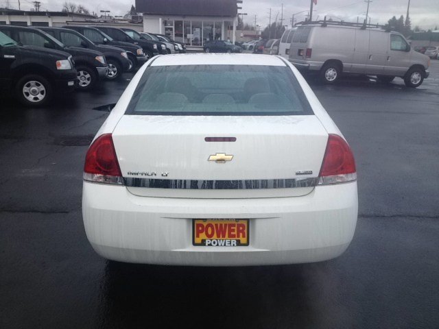 Chevrolet Impala 2008 photo 3