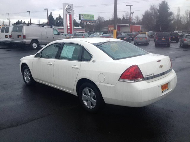 Chevrolet Impala 2008 photo 4