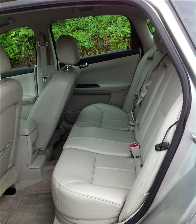 Chevrolet Impala 2008 photo 10