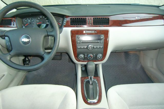 Chevrolet Impala Touring W/nav.sys Sedan