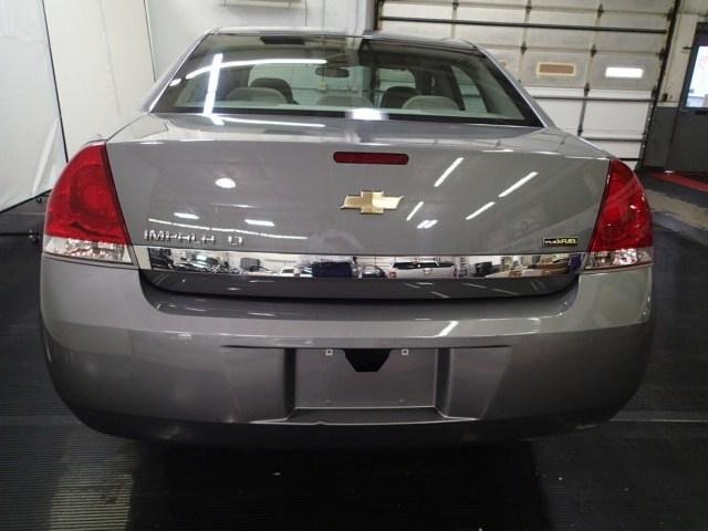 Chevrolet Impala 2008 photo 3