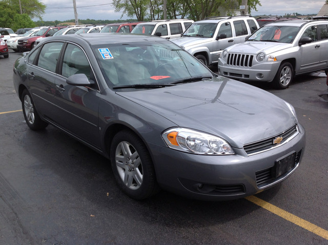 Chevrolet Impala 2008 photo 2