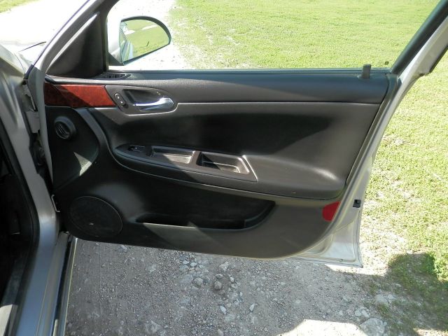 Chevrolet Impala 2008 photo 14