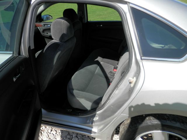 Chevrolet Impala 2008 photo 16