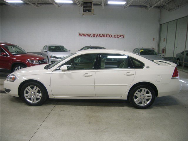 Chevrolet Impala 2008 photo 4