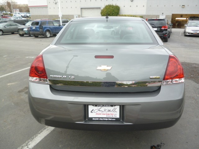 Chevrolet Impala 2008 photo 3
