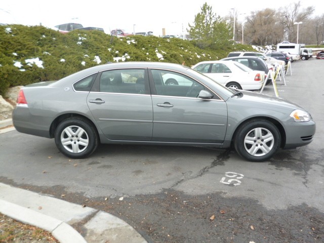 Chevrolet Impala 2008 photo 4
