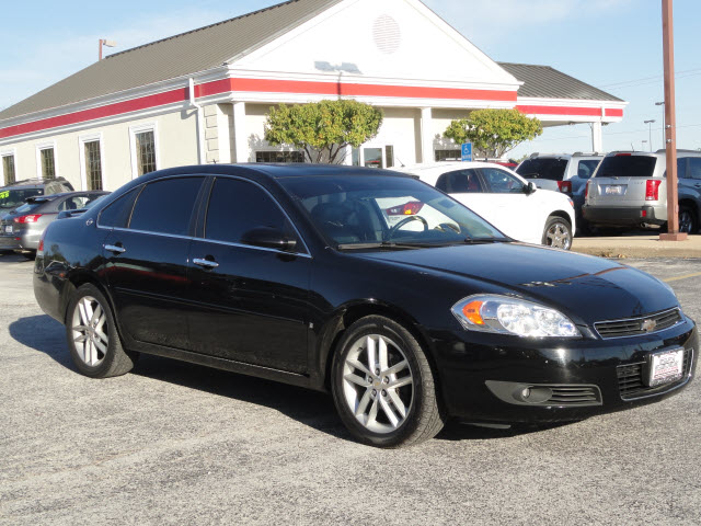 Chevrolet Impala 2008 photo 4