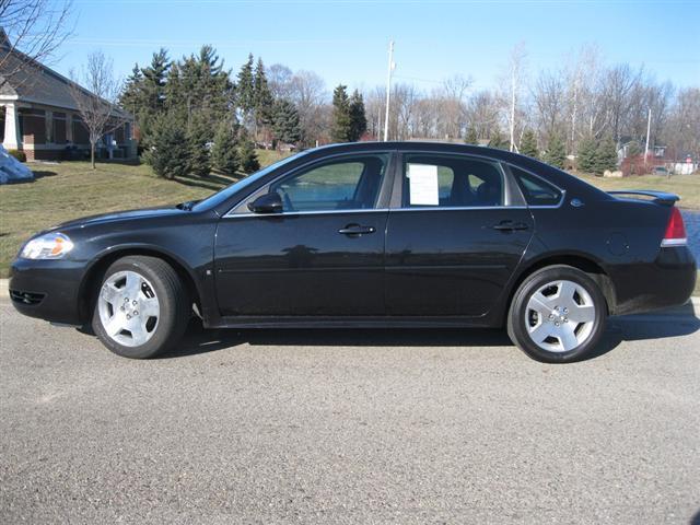 Chevrolet Impala S Grand Touring 4WD Sedan