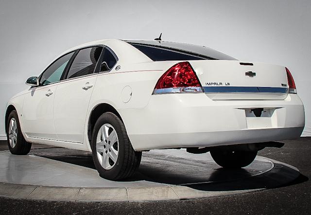 Chevrolet Impala 2008 photo 2