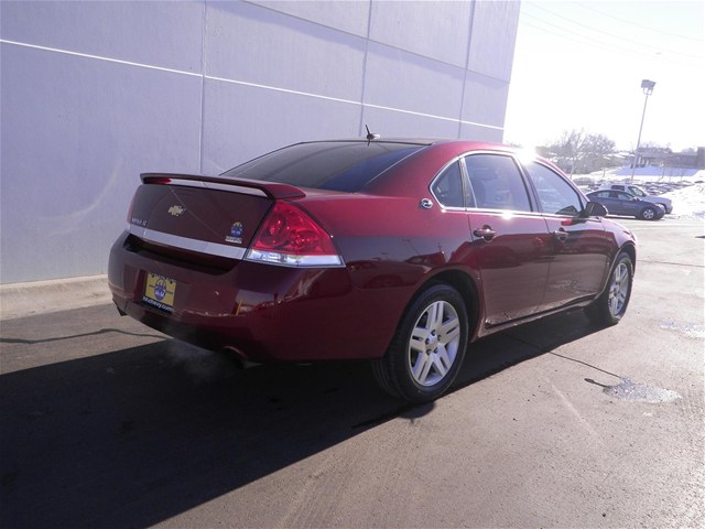 Chevrolet Impala 2008 photo 2