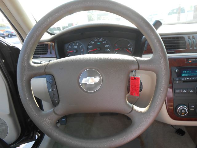 Chevrolet Impala 2008 photo 2