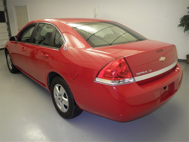 Chevrolet Impala 2008 photo 2