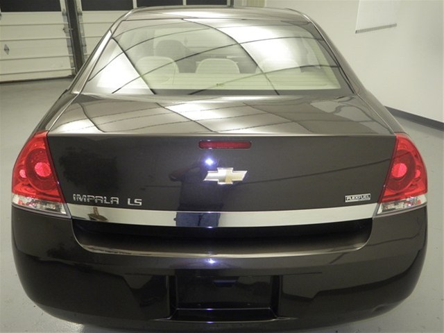 Chevrolet Impala 2008 photo 4