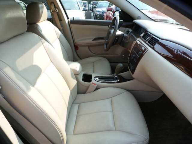 Chevrolet Impala 2008 photo 2