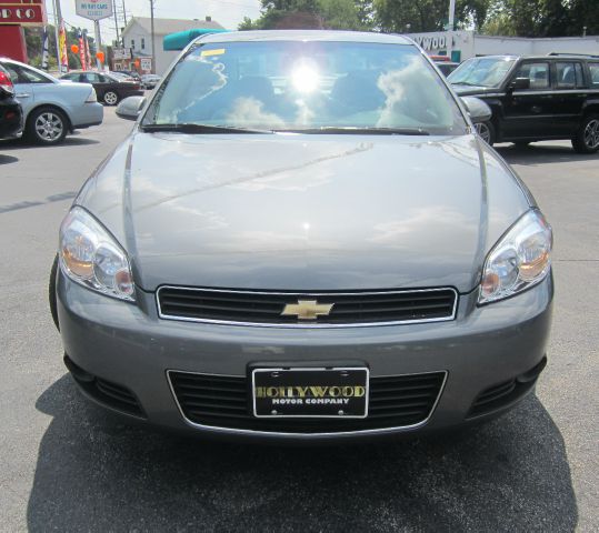 Chevrolet Impala SLE SLT WT Sedan