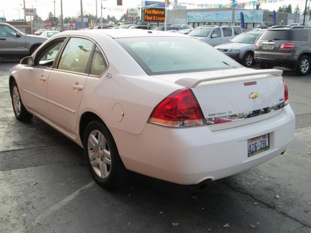 Chevrolet Impala 2008 photo 4