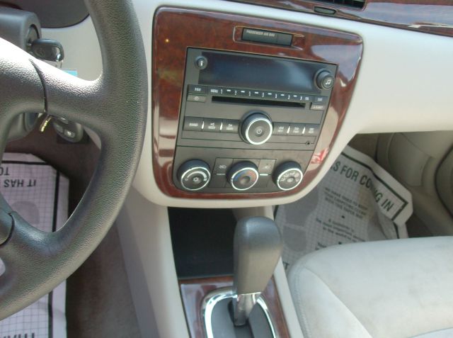 Chevrolet Impala 2008 photo 2
