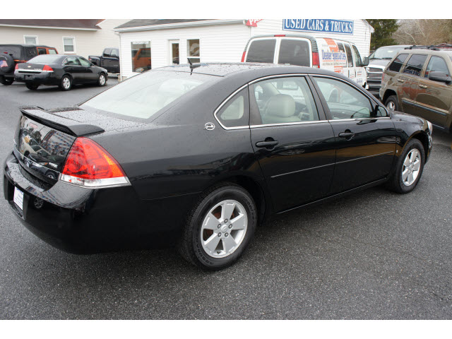 Chevrolet Impala 2008 photo 2