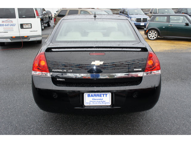 Chevrolet Impala 2008 photo 3