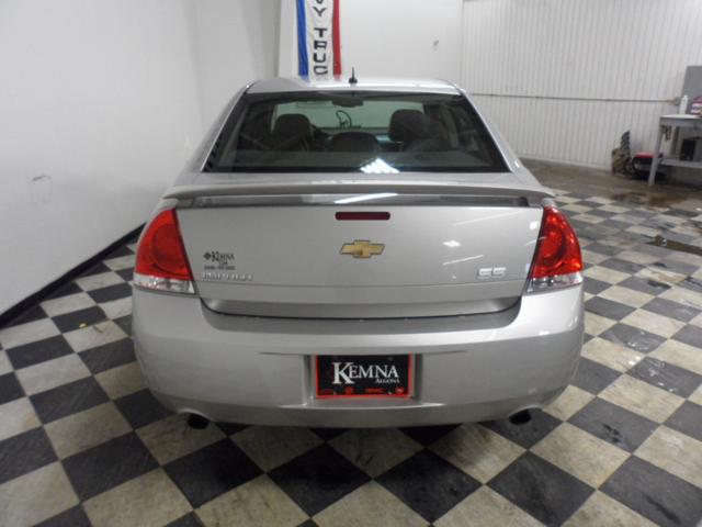 Chevrolet Impala 2008 photo 2