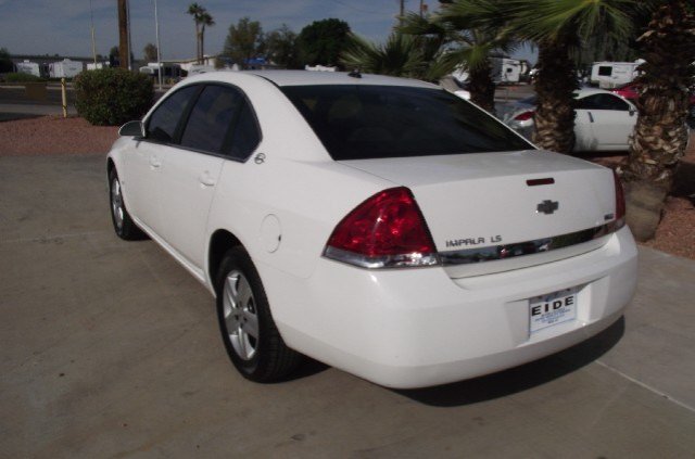 Chevrolet Impala 2008 photo 3