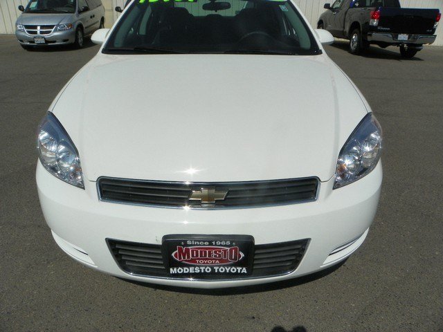 Chevrolet Impala 2008 photo 3