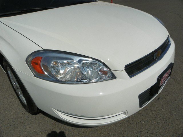 Chevrolet Impala 2008 photo 4