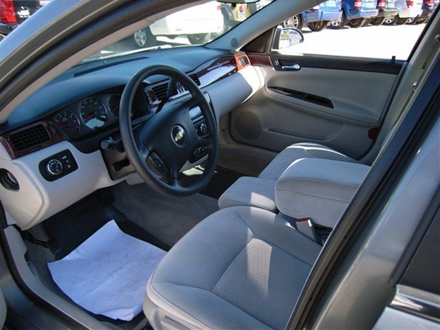 Chevrolet Impala 2008 photo 1