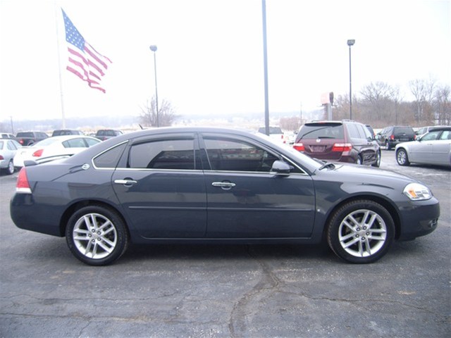 Chevrolet Impala 2008 photo 4