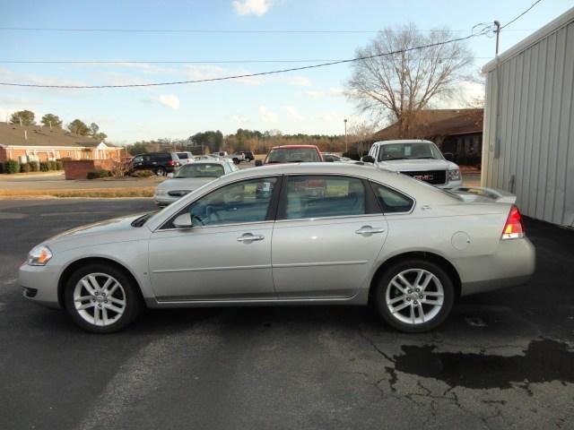 Chevrolet Impala 2008 photo 2