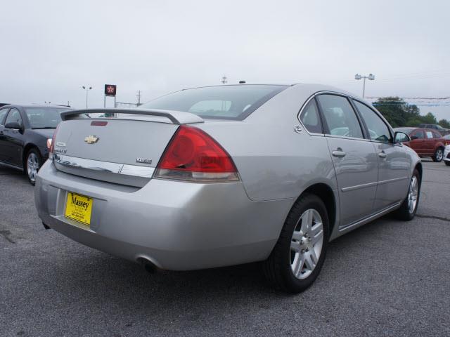 Chevrolet Impala 2008 photo 2