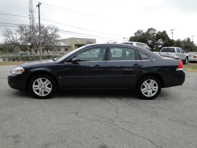 Chevrolet Impala 2008 photo 2