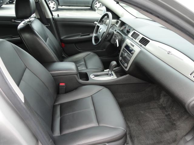 Chevrolet Impala Cheyenne Fleetside Sedan