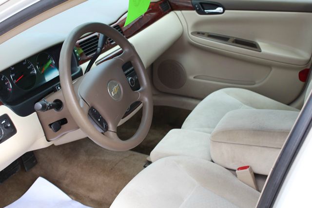 Chevrolet Impala 2008 photo 4