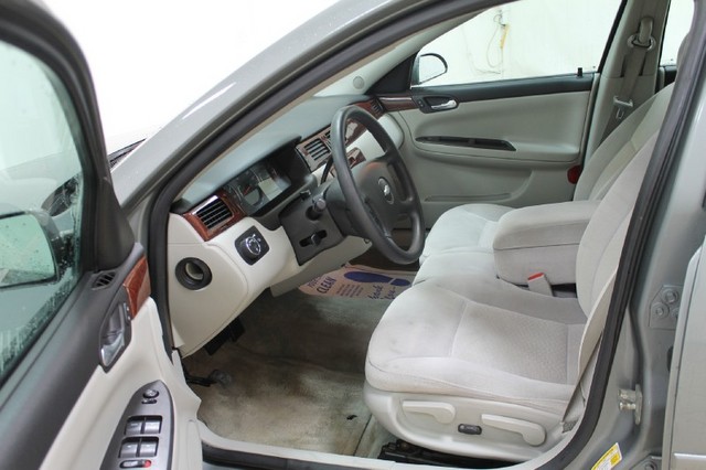 Chevrolet Impala 2008 photo 4