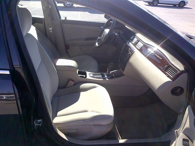 Chevrolet Impala 2008 photo 3