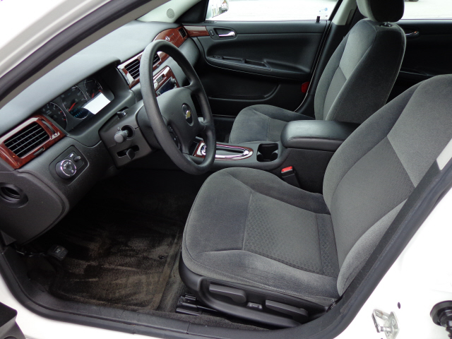 Chevrolet Impala 2008 photo 3