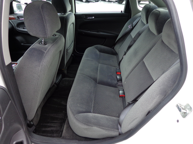 Chevrolet Impala 2008 photo 4