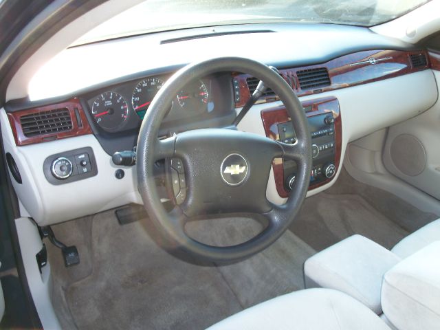 Chevrolet Impala 2008 photo 4