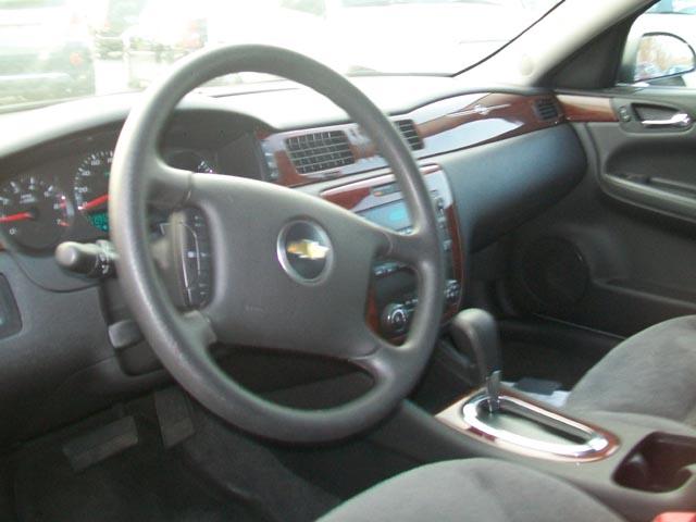 Chevrolet Impala 2009 photo 1