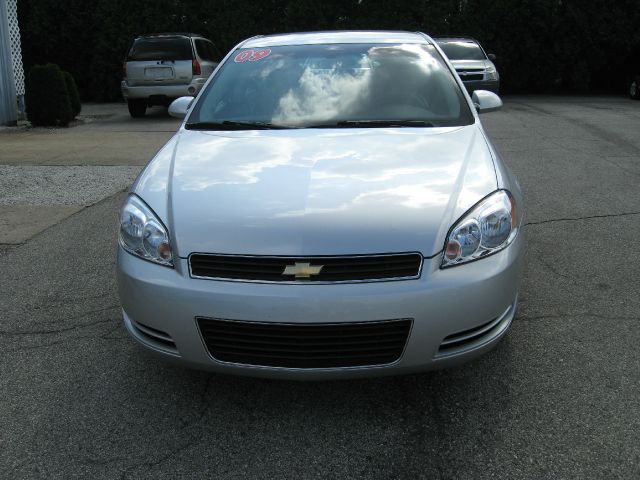 Chevrolet Impala 2009 photo 4