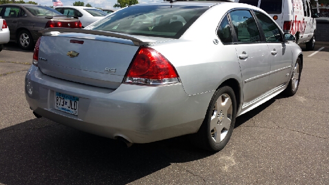 Chevrolet Impala 2009 photo 2