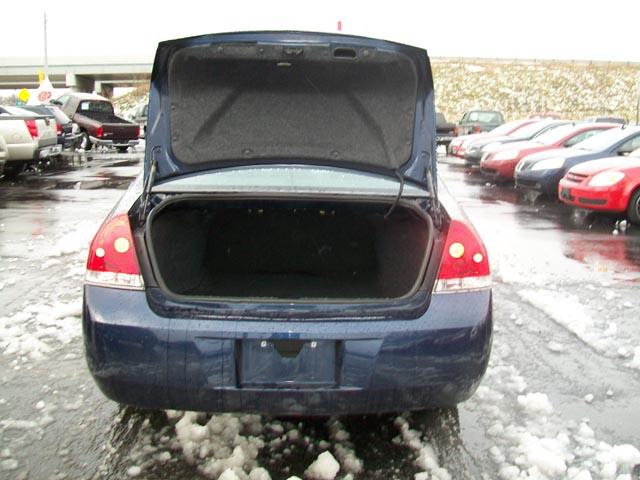 Chevrolet Impala 2009 photo 4