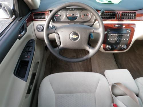 Chevrolet Impala 2009 photo 4