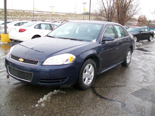 Chevrolet Impala Supercab XL Sedan